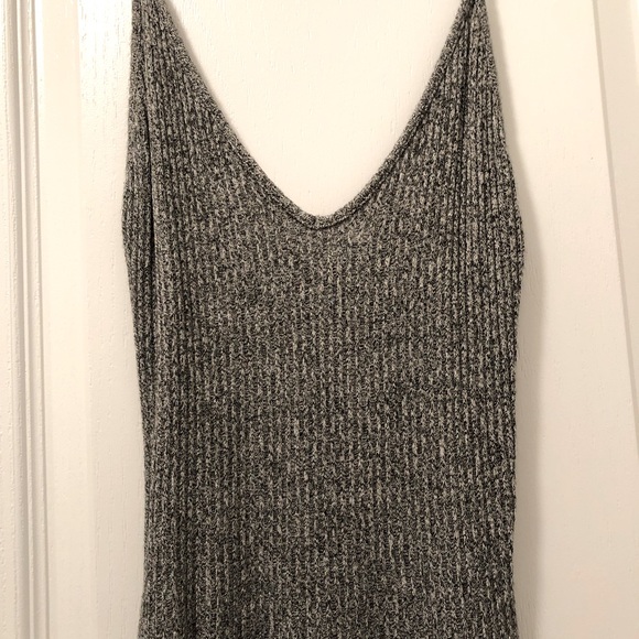 Brandi Melville crop tank - Picture 1 of 4